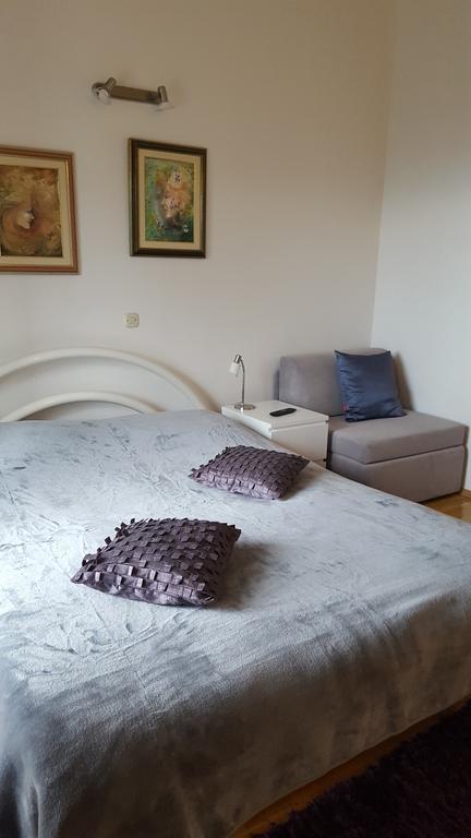 Apartments Anita Gradac  Extérieur photo